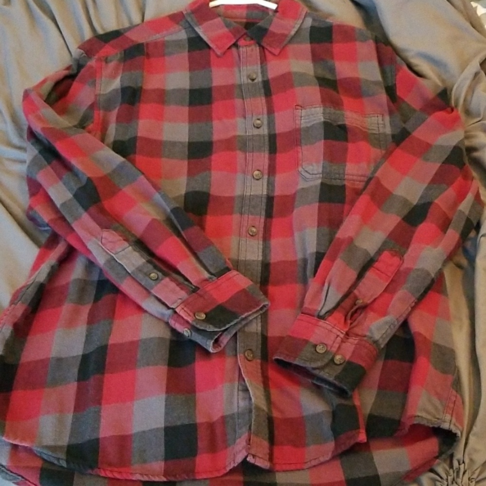 Long sleeve men's flannel